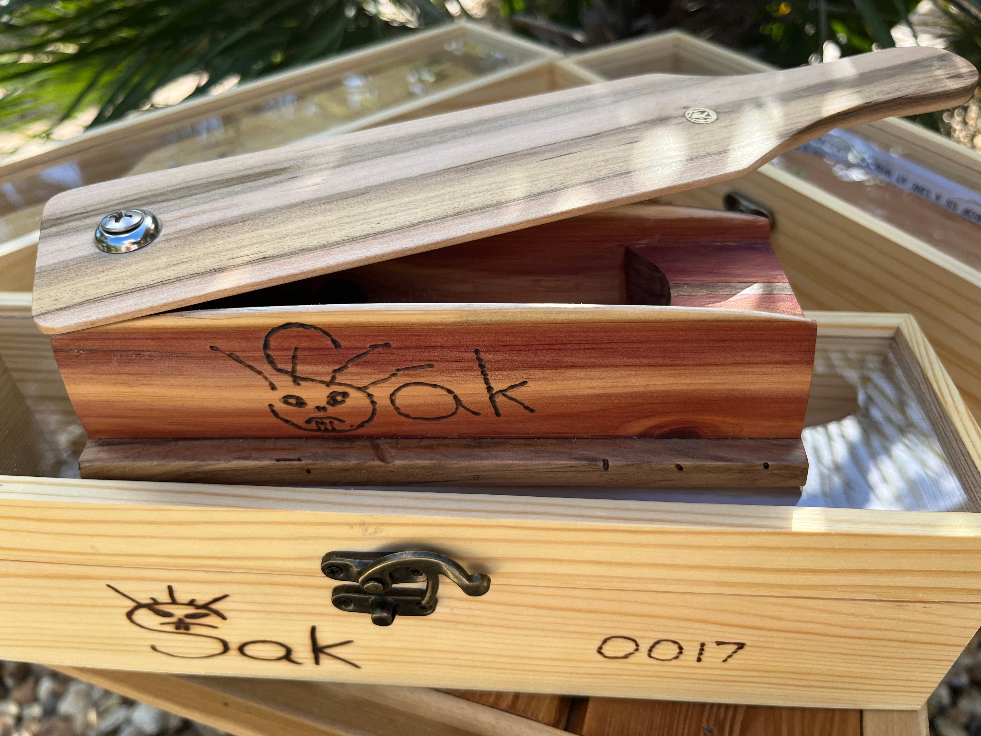 Handcrafted from reclaimed sweet gum and aromatic cedar, this turkey call blends rich tone with rustic character. Each piece is uniquely grained, producing crisp yelps, sharp cuts, and soft purrs while honoring the woods it came from—built for hunters who value tradition, sustainability, and performance.